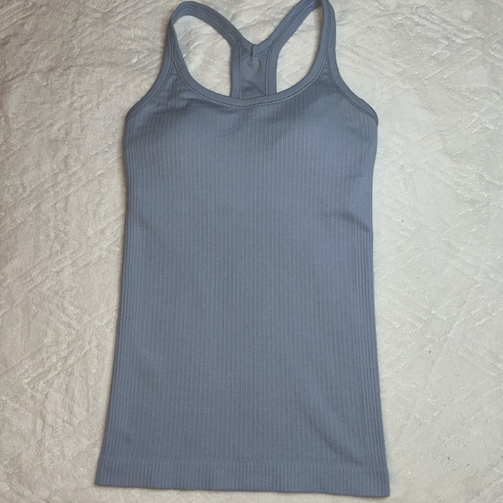 SOLD🌸Lululemon Ebb To Street Tank Size 2 - Picture 2 of 7
